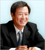 取締役社長 梅村俊和写真